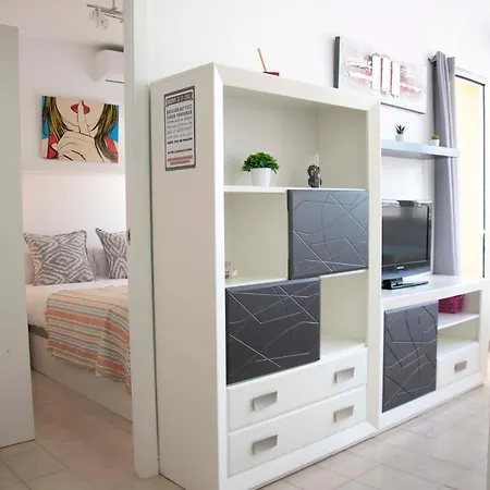 Monko - Rosario & Sun O Apartman Torremolinos